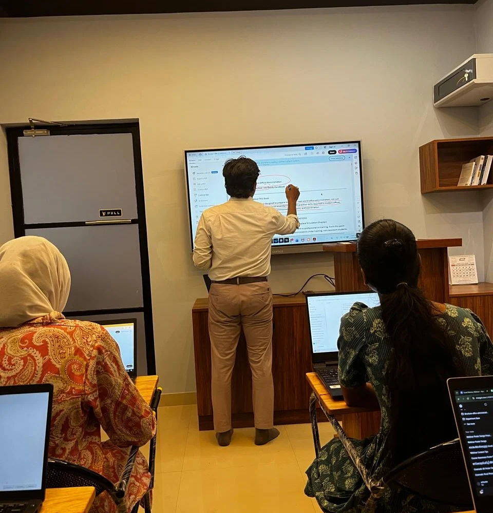 Best Office Administration Academy in Manjeri
